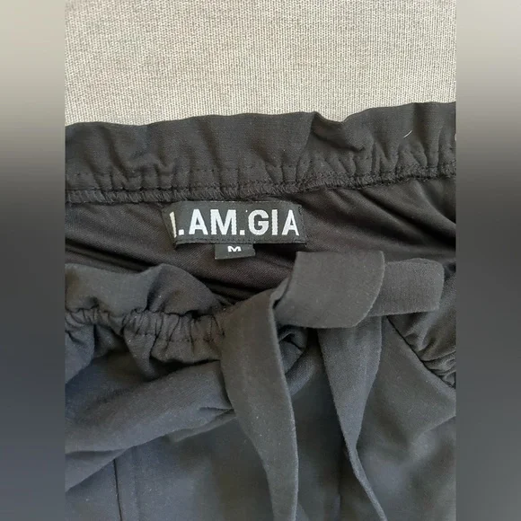 I.AM.GIA NAOMI Black Top - Picture 3 of 6